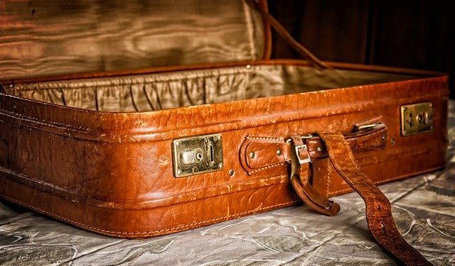 Essentials – TRAVEL SMART